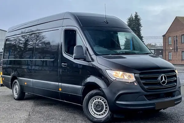 a black 14 passenger van